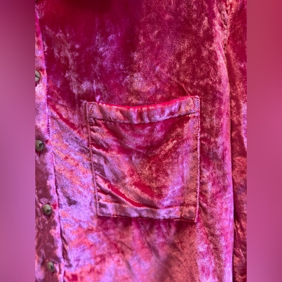 NWT Anthropologie Pilcro “Mara” HOT PINK Velvet Button-down blouse, AMAZING!✨✨✨ - Picture 11 of 11